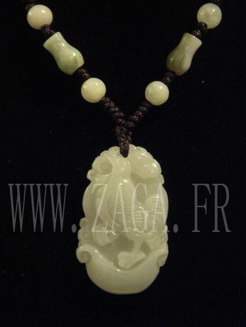 Collier jade signe chinois coq