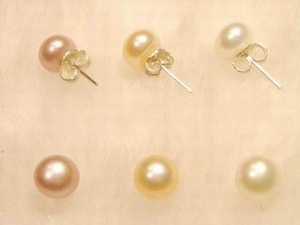 Boucle d`oreille perle d`eau douce 7mm