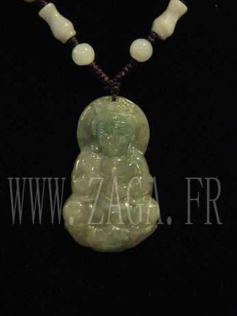 Collier jade bouddha femme