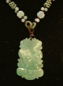 Collier jade signe chinois rat