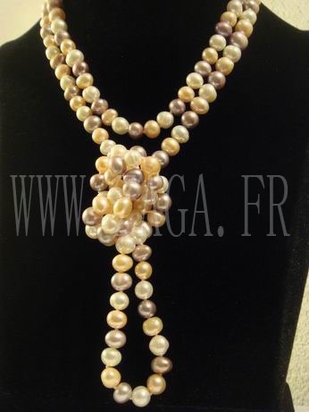 Sautoir perles de culture baroques tricolores